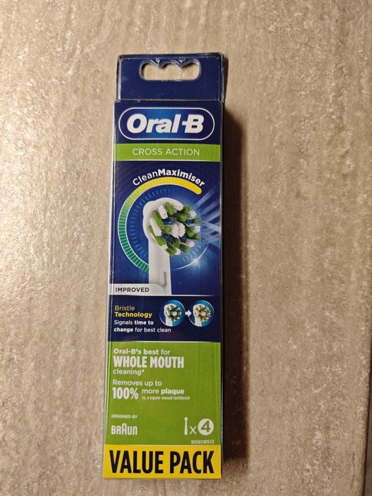 Oryginalne końcówki Pro Cross Action do szczoteczki ORAL-B (4 szt.)
