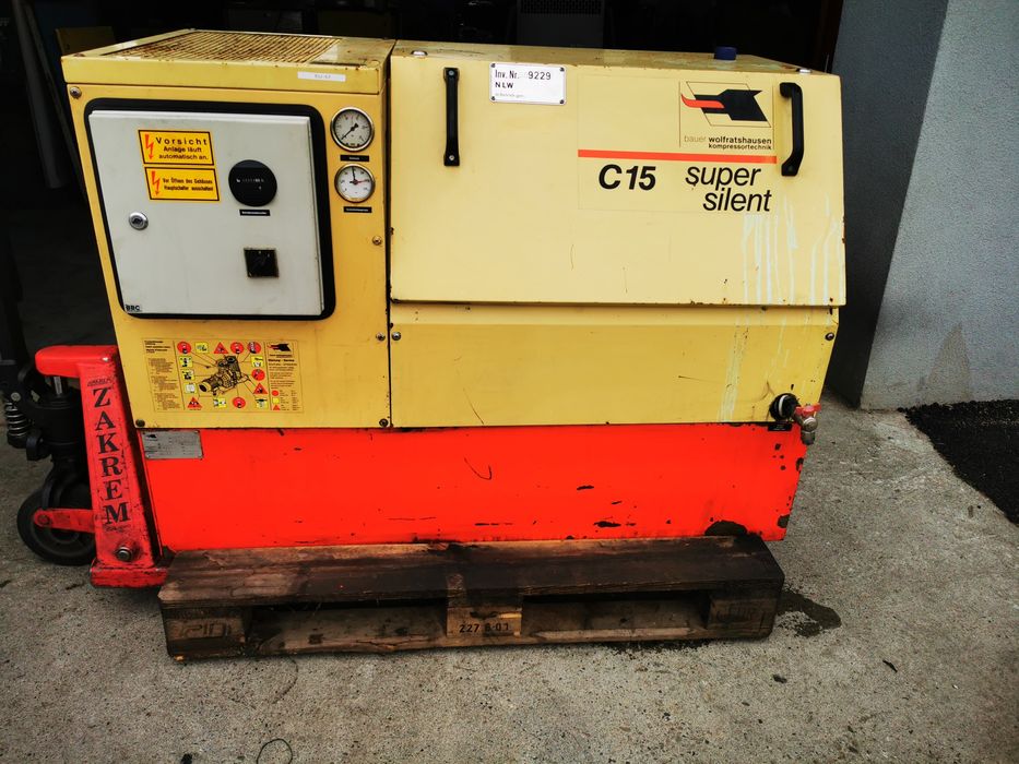 Kompresor ŚRUBOWY 11kw, 1500ltr/min 10bar