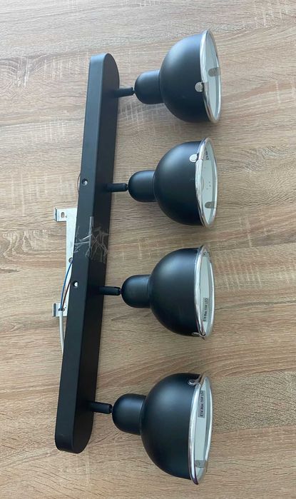 candeeiro de led de 4 pontos