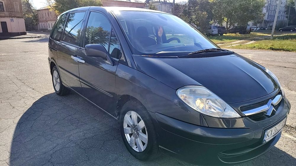 Продам Citroen C8 7 мест