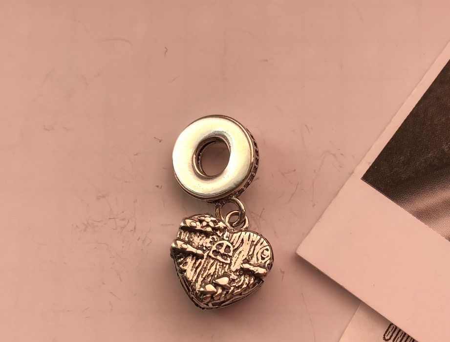 Pandora zawieszka charms nie ma jak w sercu otwierana moments