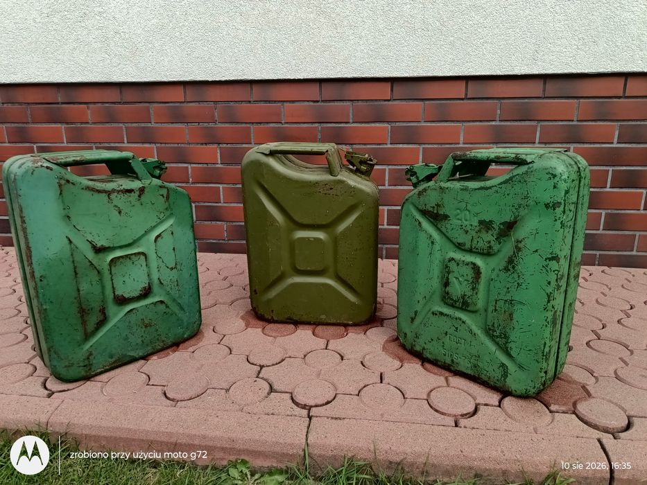 Kanistry 20l.                        .