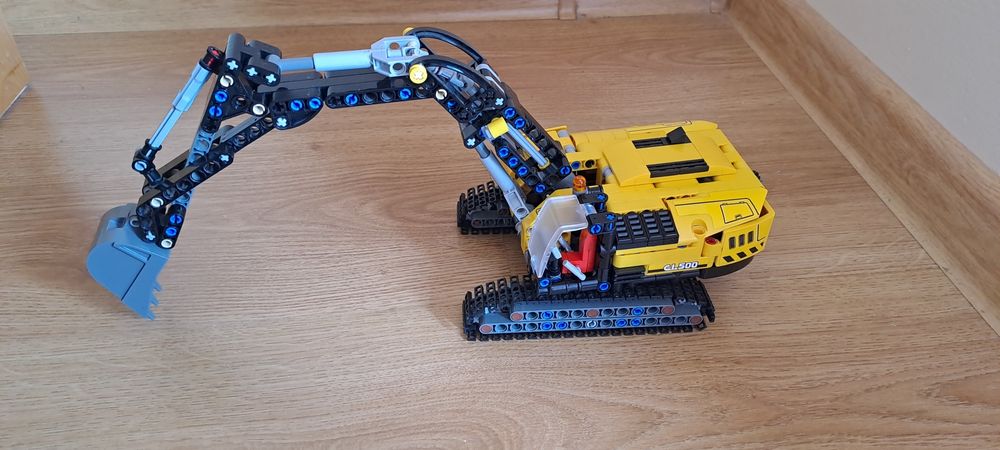 Klocki Lego Technik 42121
