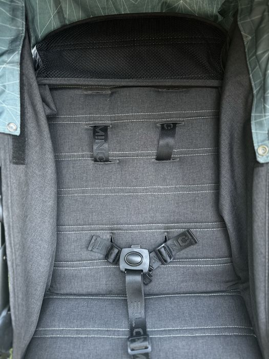 Коляска прогулянкова