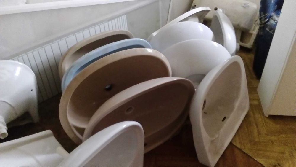 Umywalki ceramiczne po 25 zł