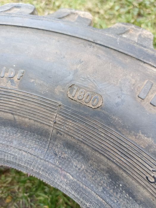 Opony przemysłowe  7.00-12