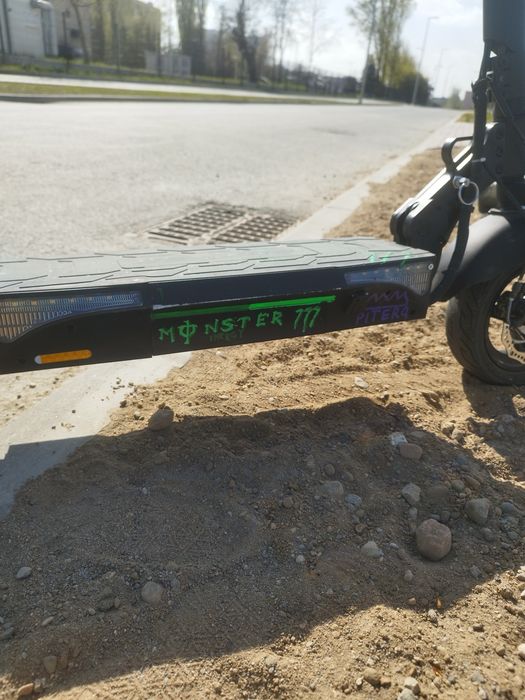 Hulajnoga elektryczna ruptor r1 lite v2