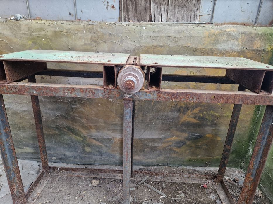 Wałek że stojanem do zrobienia cheblarki