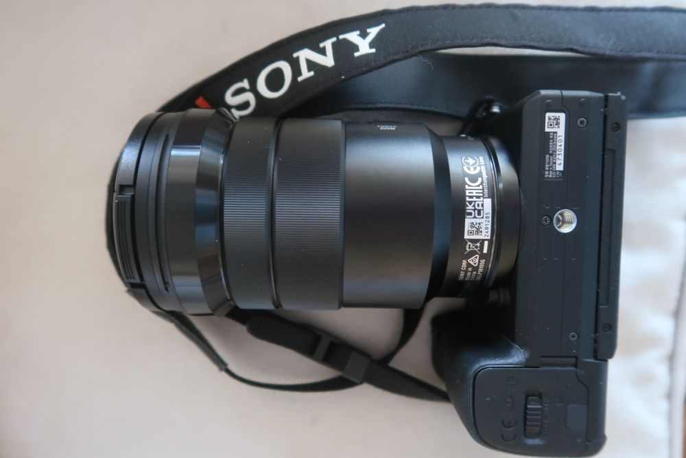 Máquina fotográfica Sony A6400