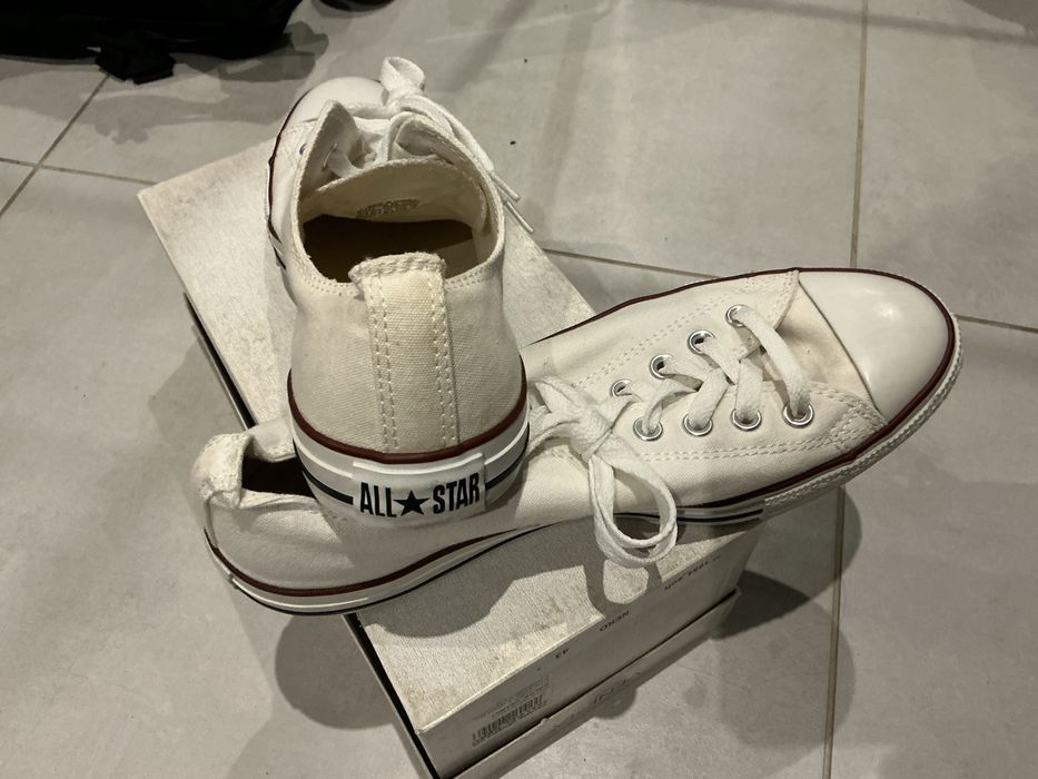 Converse nowe biale