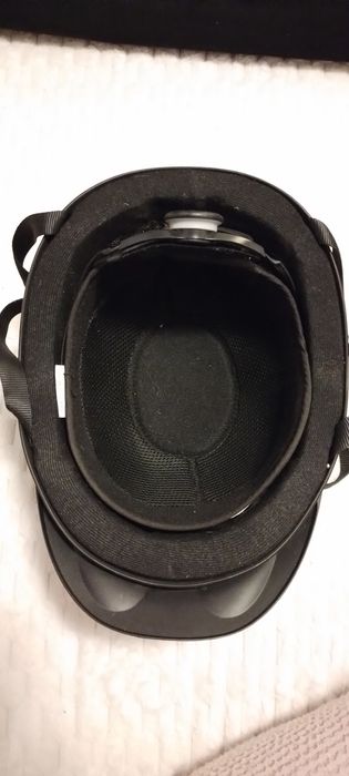 Rękawice i kask do jazdy konnej