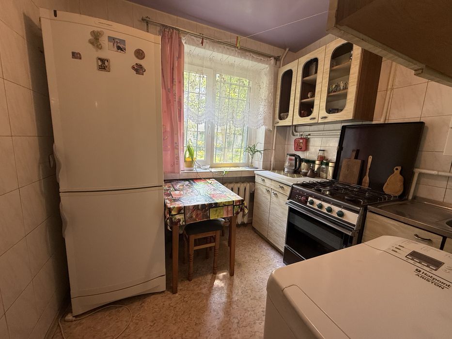 Продам 2ком. 45м2 ул. Галины Мазепы,57 р-он ул Калиновая