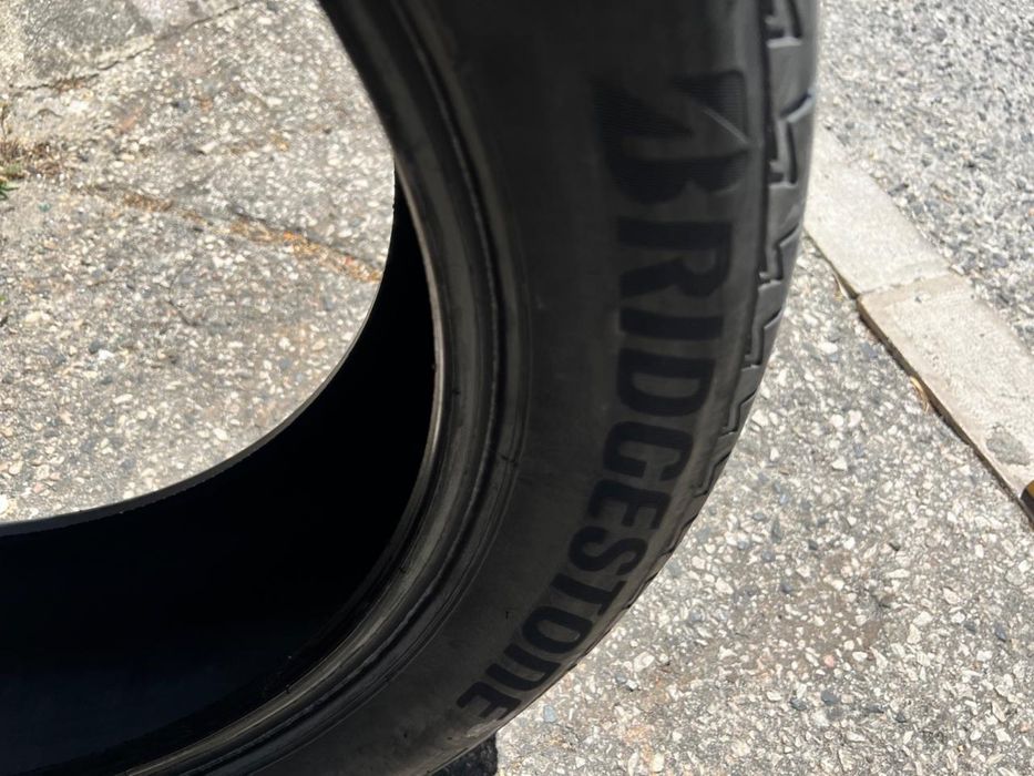 215/55/18 Bridgestone 2 pneus