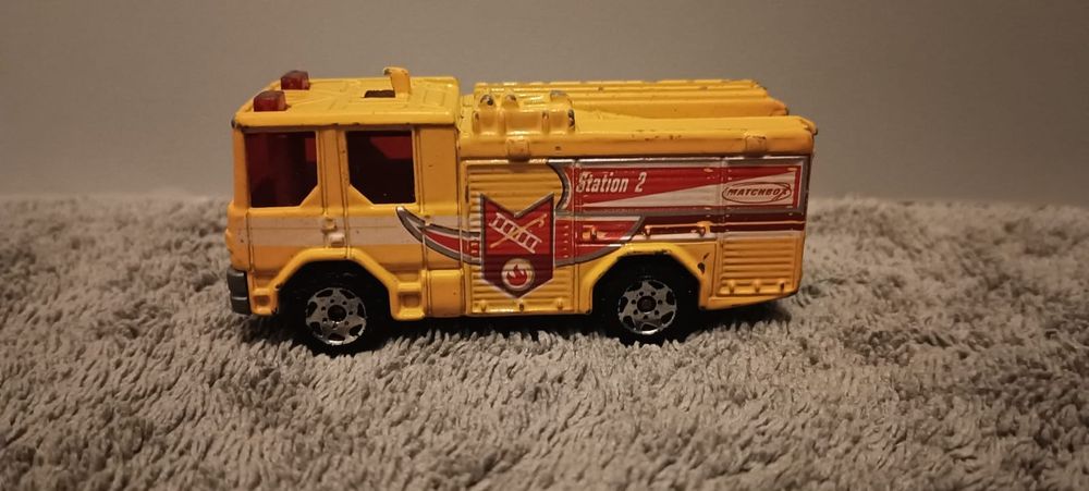 Matchbox Dennis Sabre 1998