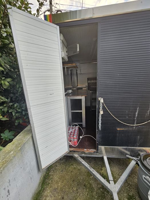 Venda de Food Truck - Roulote de Street Food