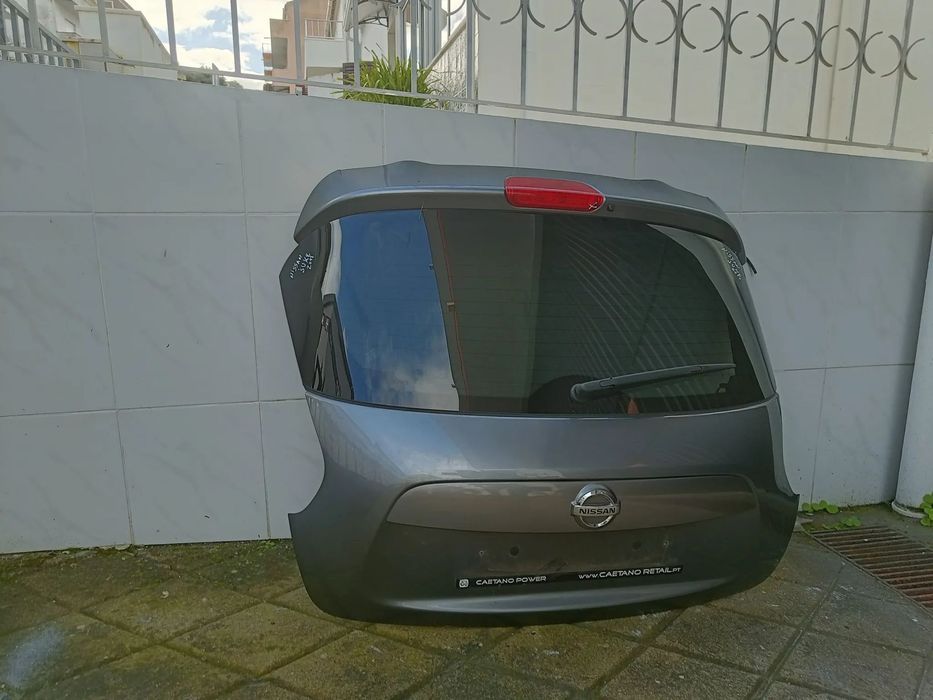 Tampa mala Nissan juke 2011