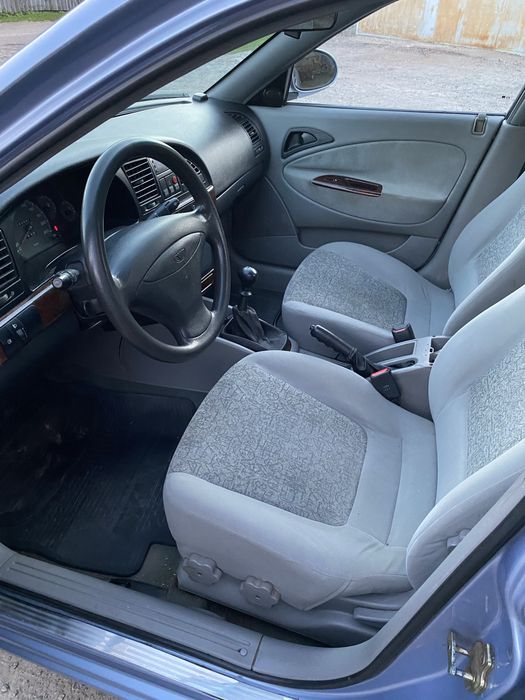 Дэу Нубира 2003 год