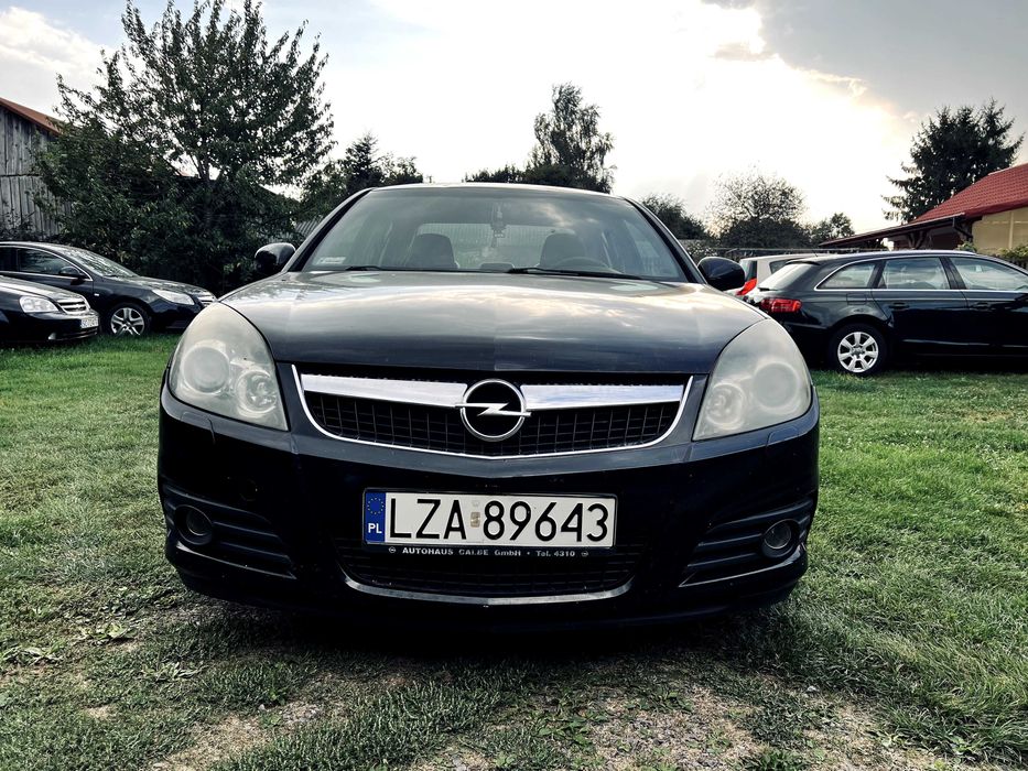 Opel Vectra C 1.8 b | hak | klima