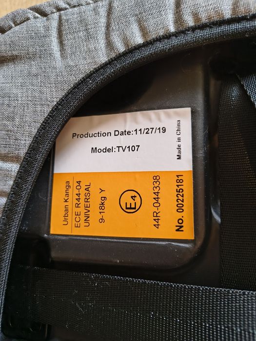 Urban Kanga fotelik samochodowy przenośny składany