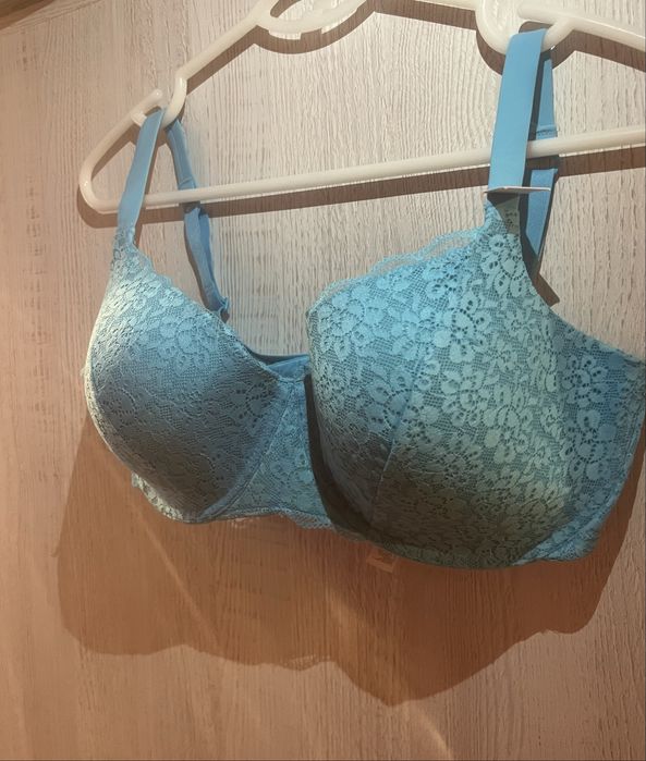 Biustonosz 80E miękka koronka Tezenis