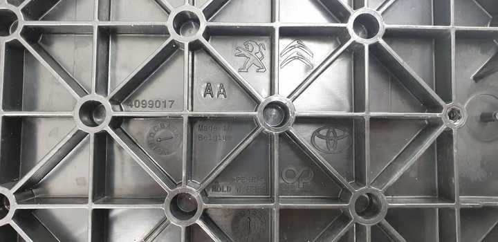 Zbiornik pompa bak mocznik adblue jumpy Proace II Expert III Vivaro C