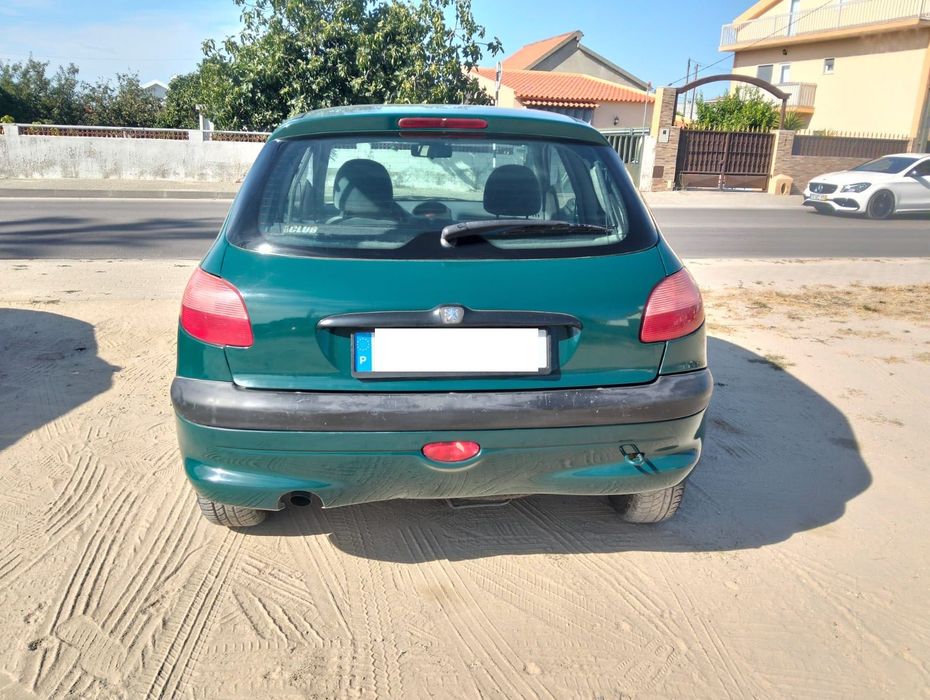 Peugeout 206 HDI ano 2000 comercial