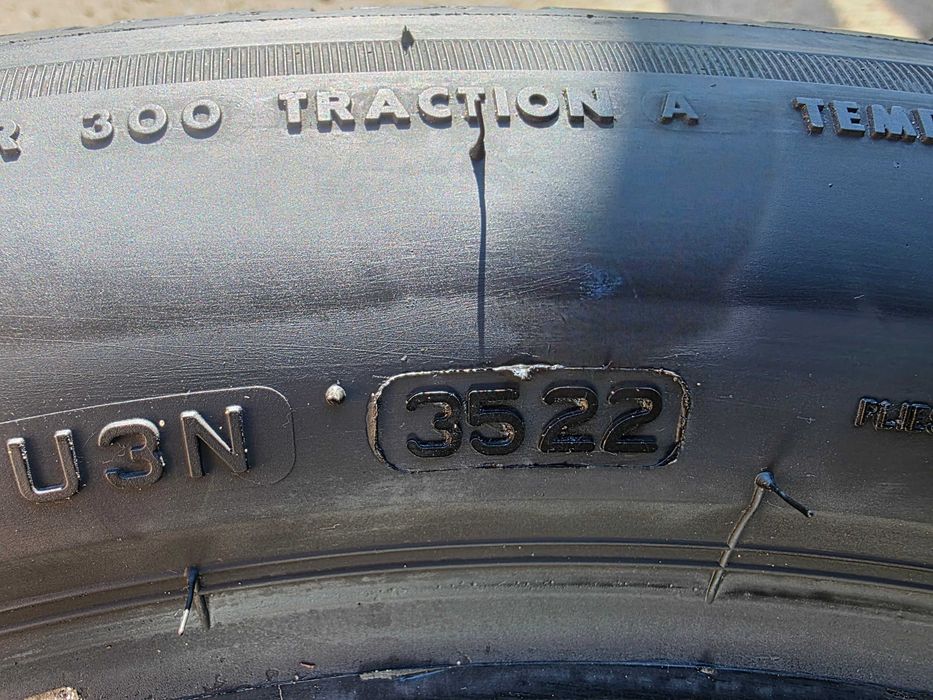 Opony letnie klasy premium BRIDGESTONE 235/50/19 2022 r.