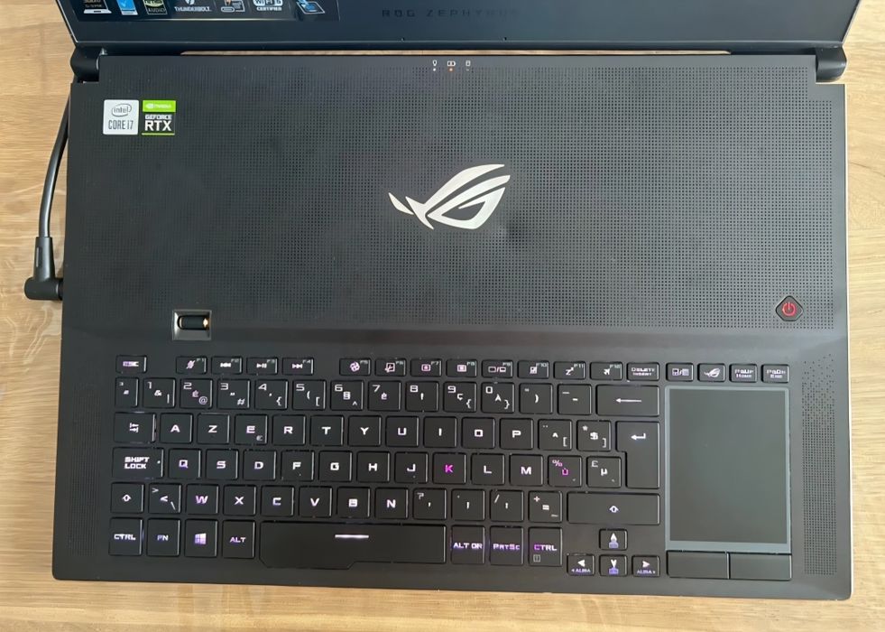 ROG Zenphyrus S17