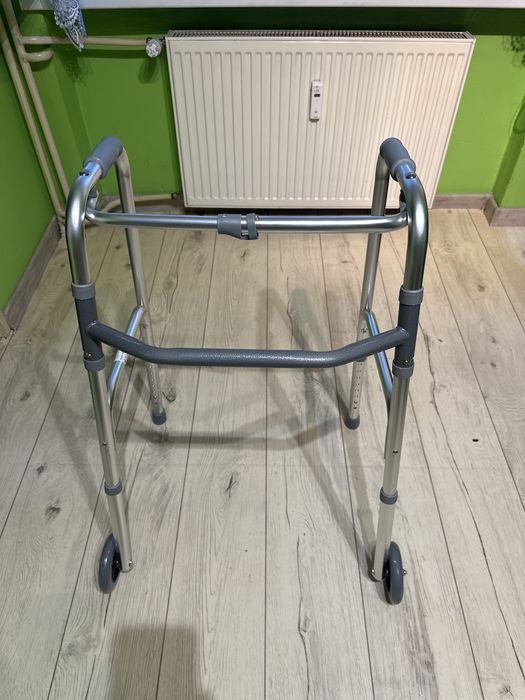 Balkonik skladany na duzych kołach