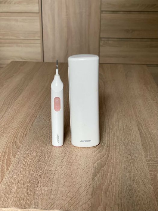 Elektryczna szczoteczka JORDAN smile