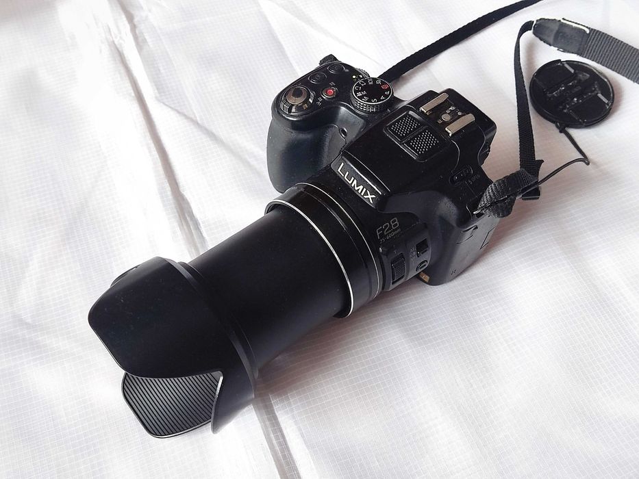 Фотоаппарат Panasonic DMC-FZ200 и фотоаксессуары