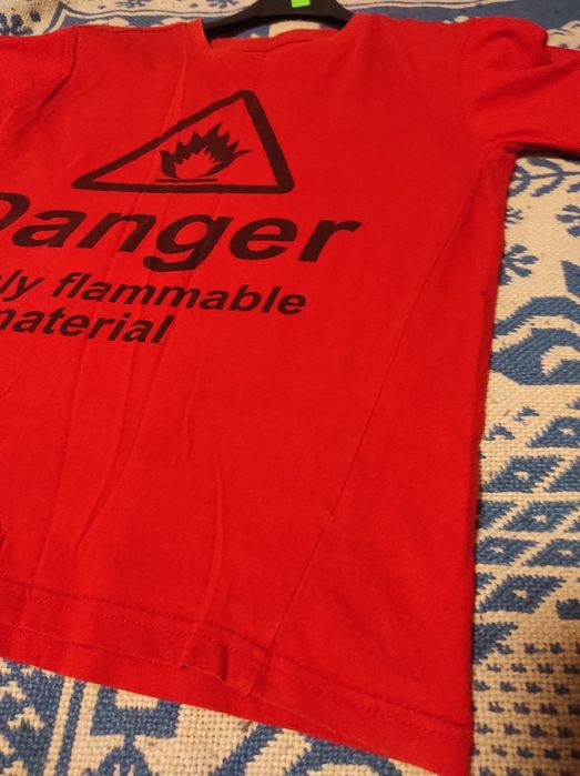 Koszulka czerwona 146