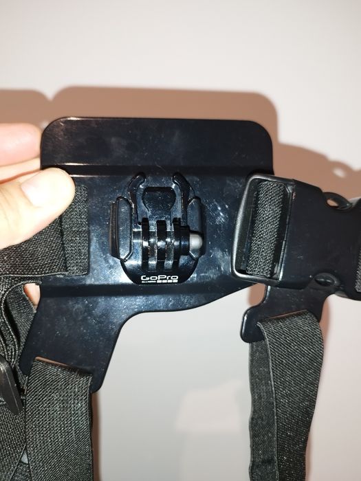 Chesty Gopro Original pouco usada