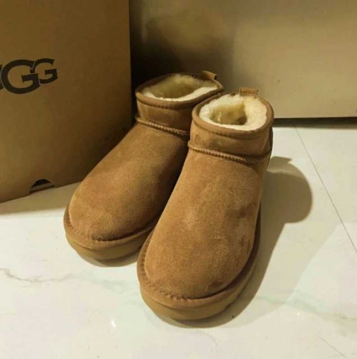 Buty UGG_Classic_Ultra_Mini_Platform_Boot_Chestnut R.39
