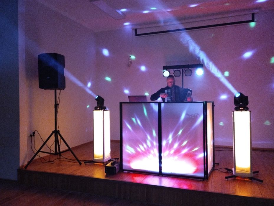 DJ wodzirej z akordeonem.Dj Irek - akordeonista