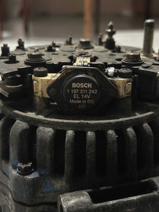 Генератор Мерседес Вито 638 Mersedes Vito 150 АМПЕР МОЩНЫЙ гарантия