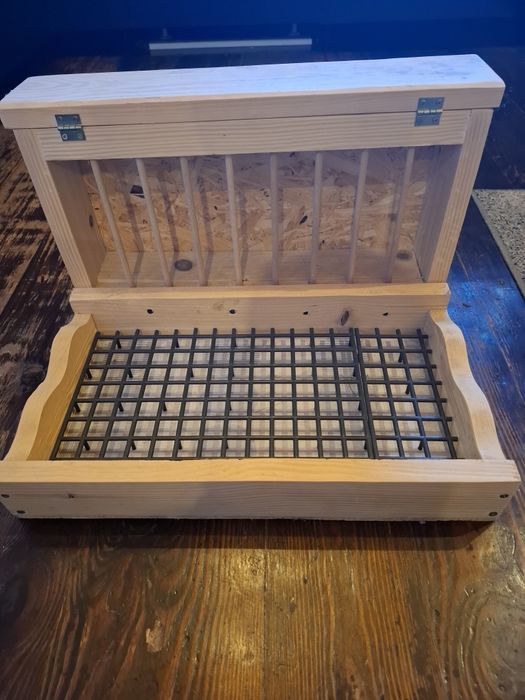 Kuweto- paśnik drewniany