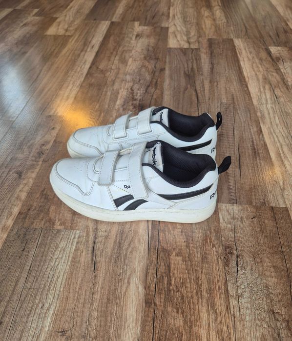 Reebok - buty chłopięce r. 34