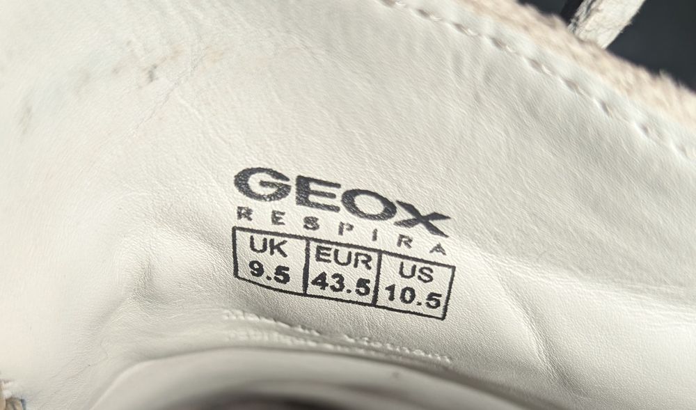 Лофери мокасини Geox 43.5 / 10.5 розмір
