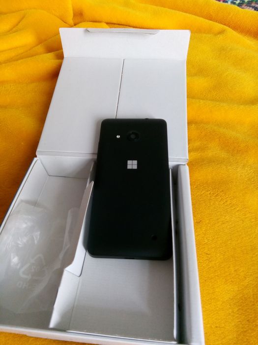 Microsoft Lumia 550