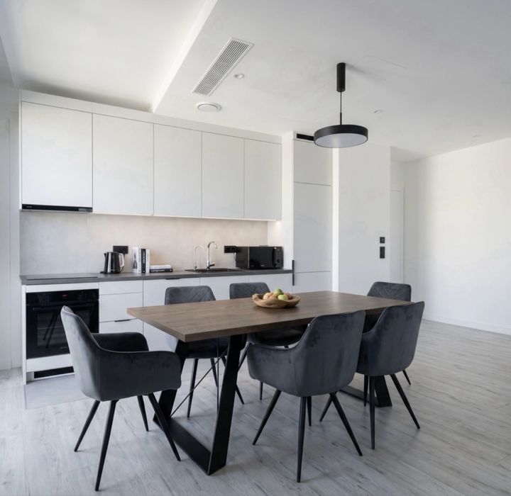 3-pokojowe mieszkanie | 63m2 | Towarowa Towers | 10 piętro | Parking | Wola