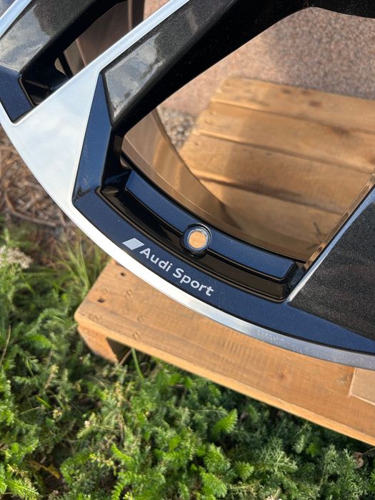 Felga 20” Audi A4B9 jak nowa