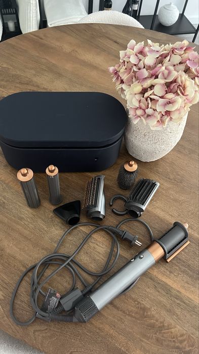 Dyson Airwrap - como novo