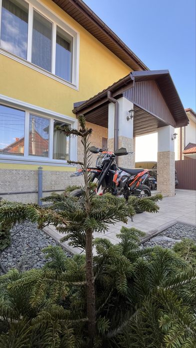 Сучасний дуплекс з ремонтом в Лісовій Бучі