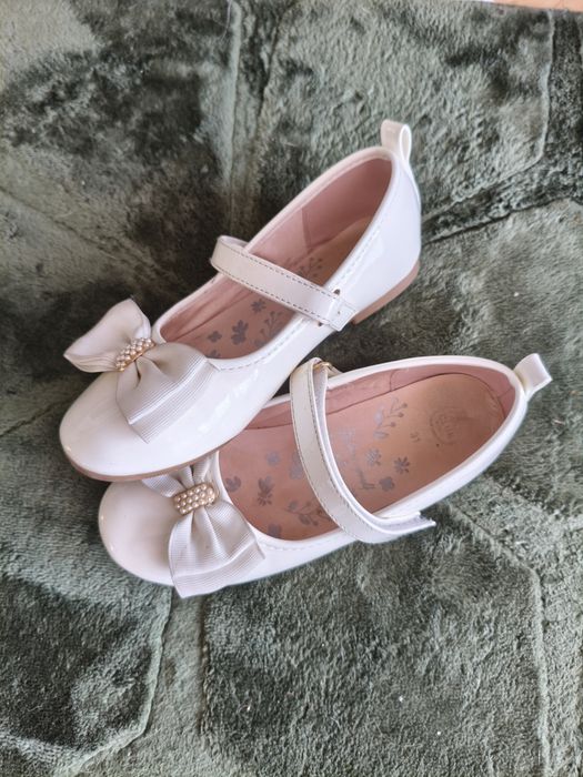 Buty  komunijne rozm. 31