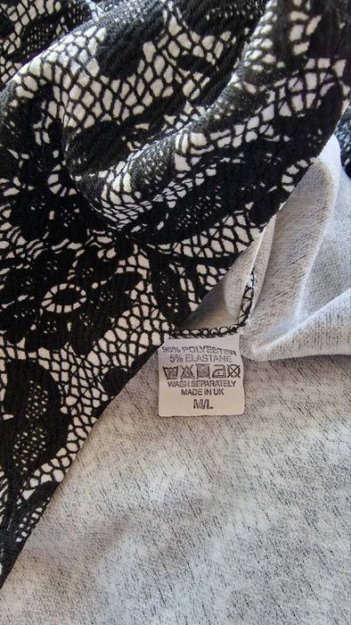 Женская блузка кроп топ открытые плечи длинные рукава missi london