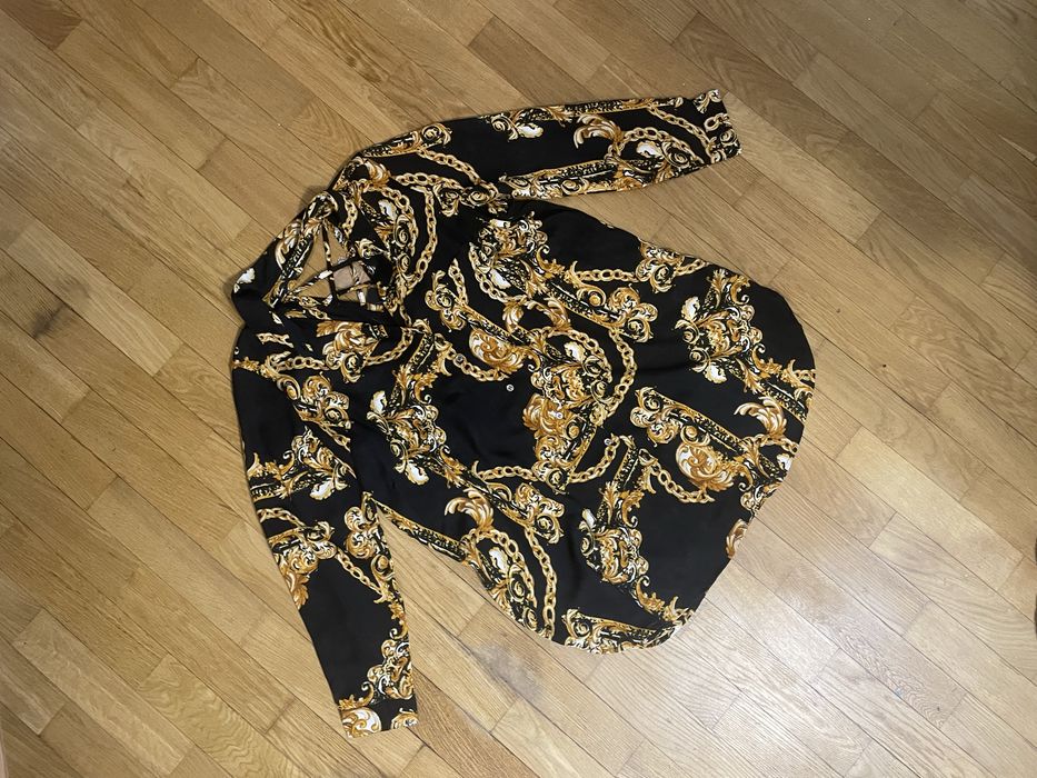 Блузка подовжена розмір л(18 європ)