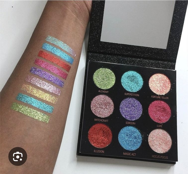 Revolution Abracadabra Pressed Glitter Eyeshadow  Palette