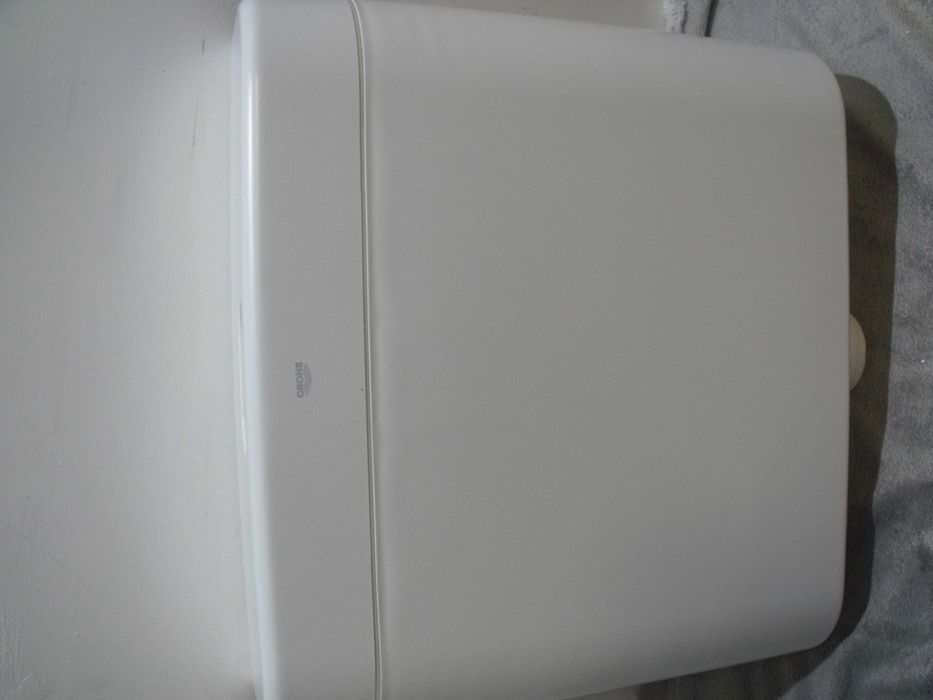 Zbiornik spłukujący spłuczka do wc toalety 6-9L  GROHE