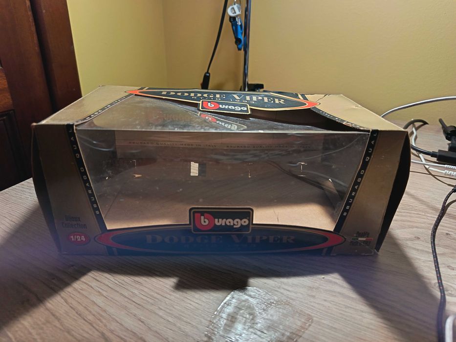 Dodge Viper RT/10 1:24 – Bburago – Excelente estado